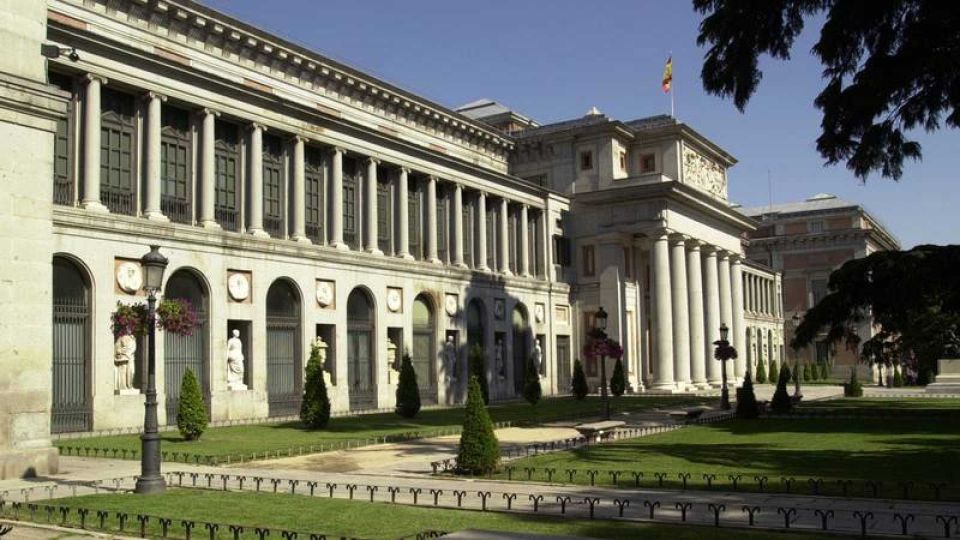 Madrid: 1.5-Hour City Highlights Guided Walking Tour - Monumento a San Pedro to the Royal Palace: where Madrid’s center starts