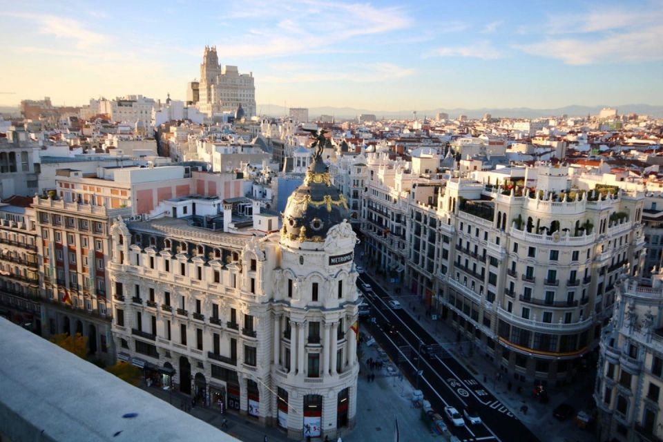 Madrid: 1.5-Hour City Highlights Guided Walking Tour - Museo del Prado: leaving with a clear plan for your art day