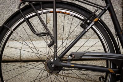 Madrid: 1-Day City Bike Rental - What you get in the rental kit (and what you should add)