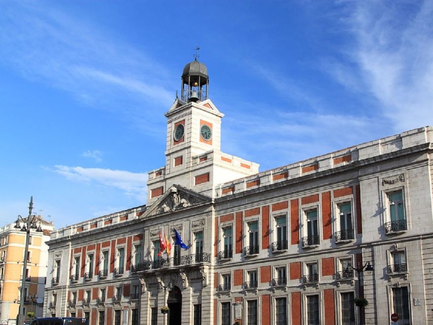 Madrid: 2-Hour City Highlights Guided Walking Tour - A Two-Hour Walk From Paseo del Prado to the Royal Palace