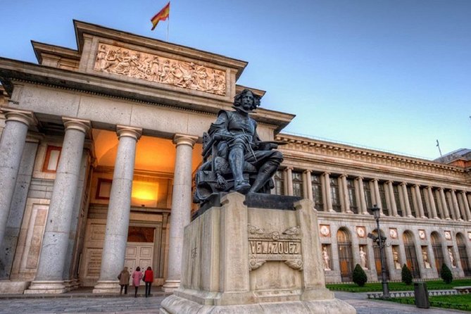 Madrid 2 Hours Private Walking Tour with Guide - Paseo del Prado and the Neptune Fountain area