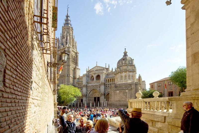 Madrid: 6-Hour Day Trip to Toledo with Guided Walking Tour - From Madrid to Toledo: The Timing That Makes or Breaks the Day