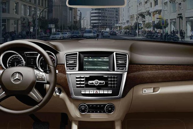 Madrid Airport to City Center: 1-Way Premium Private Transfer - Mercedes E-Class Comfort and the Real Value of Private
