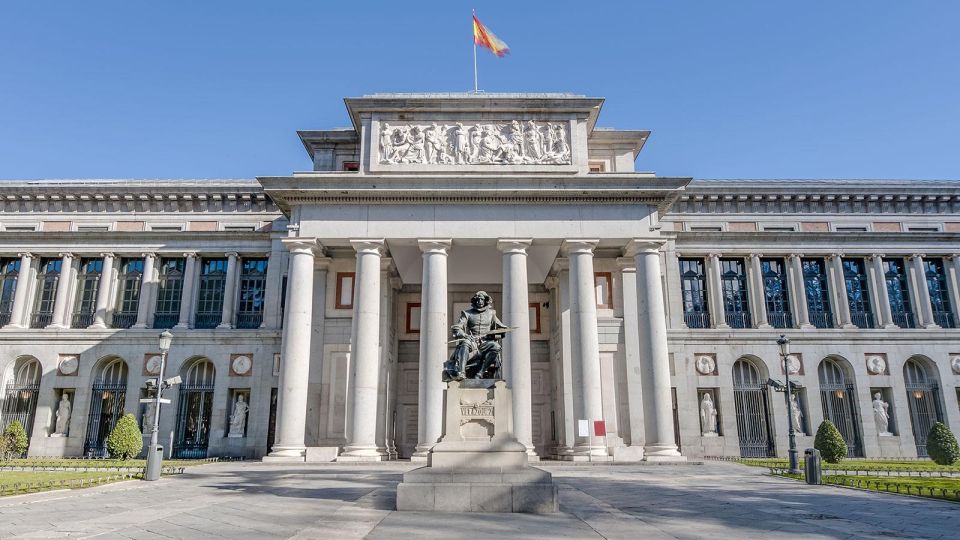 Madrid Audioguide - TravelMate app for your smartphone - Getting Started Fast: Download, Activation Code, and Start Anywhere
