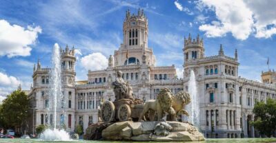 Madrid Audioguide - TravelMate app for your smartphone - Price and Value: $4.54 for 250 Minutes (and 1035 Days)