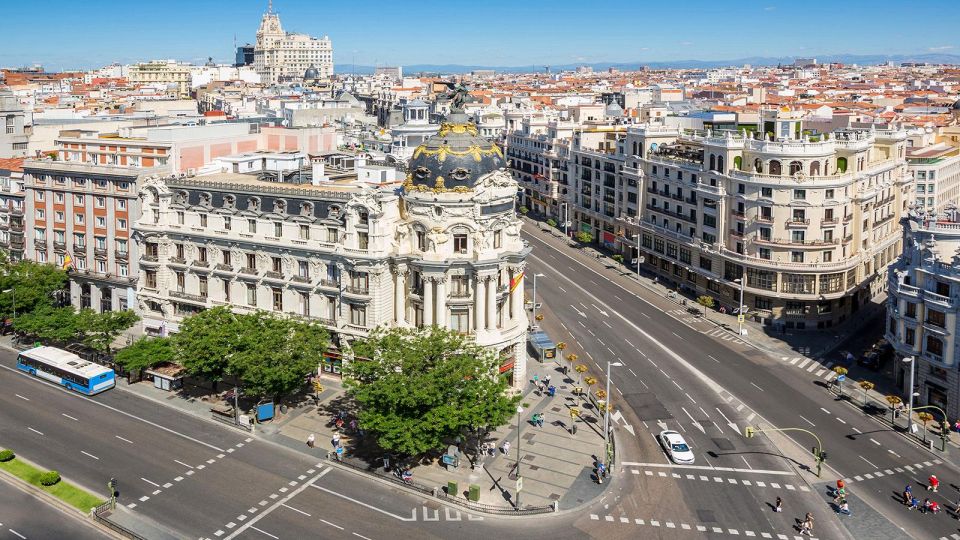 Madrid Audioguide - TravelMate app for your smartphone - Your Madrid Audio Route: 84 Stops You Can Mix and Match
