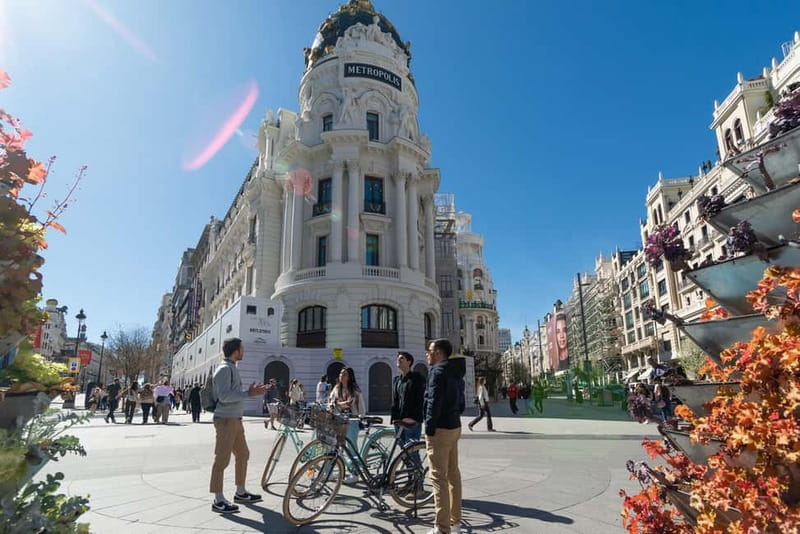 Madrid by bike + PhotoShooting - Sol to Plaza Mayor: where the city’s pulse is easiest to feel