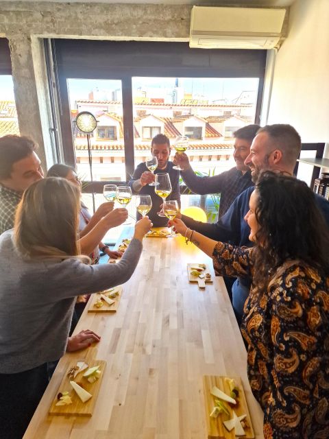 Madrid: cheese tasting with wine pairing. - A short tasting that teaches you how to pair in Madrid