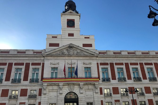 Madrid City Center and Retiro Park Running Private Tour - Royal Palace area and Almudena Cathedral: iconic Madrid in a quick snapshot
