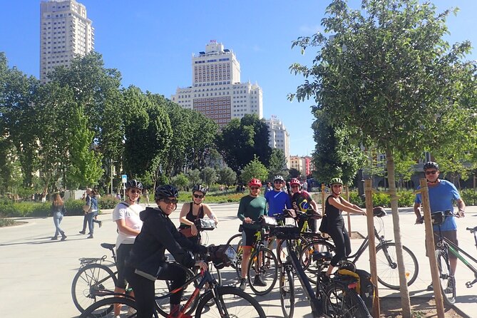 Madrid City Tour | Regular Bike or E-Bike | Reduced Groups - Royal Palace zone + La Latina maze: palace grandeur and old-street charm