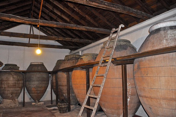 Madrid Countryside Wineries Guided Tour with Wine Tasting - Stop 4: Bodegas Jesús Díaz e Hijos in Colmenar de Oreja