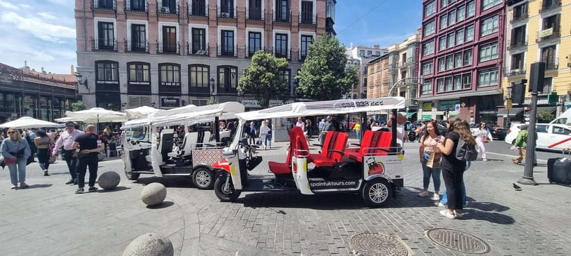 Madrid: Discover the Magic of This City by Tuk Tuk - Guides make or break the experience, and this one can be excellent