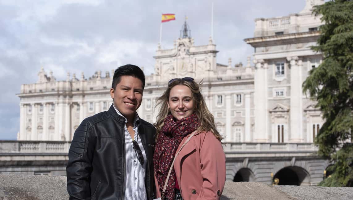 Madrid: Eco-Friendly, Private, and Unique Tuk Tuk Experience - Plaza de Colón, Calle Serrano, and Alcalá Gate: built for strong photos