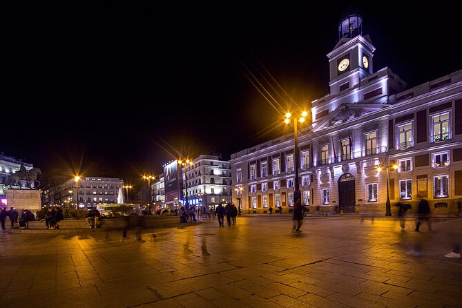 Madrid Evening Walking Tour and optional Flamenco Show - Puerta de Alcalá: Monument Time for Big-Madrid Photos