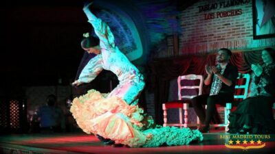 Madrid Flamenco Show and Dinner - Tablao Flamenco Los Porches: Check-In, Atmosphere, and Seating Reality
