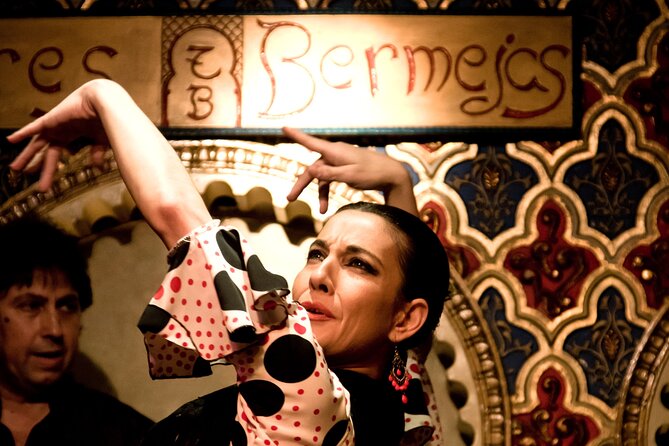 Madrid: Flamenco Show with Tapas or Drink in Tablao Las Tablas - Tips that can save your night (and your patience)
