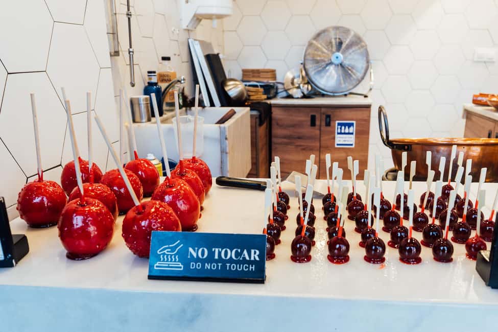 Madrid: Food Walking Tour with Drink and Local Guide - Who should book this Madrid tapas walking tour