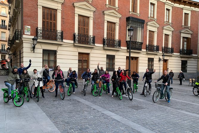 Madrid Fun and Sightseeing Bike Tour - A 3-hour bike view of Madrid’s headline sights