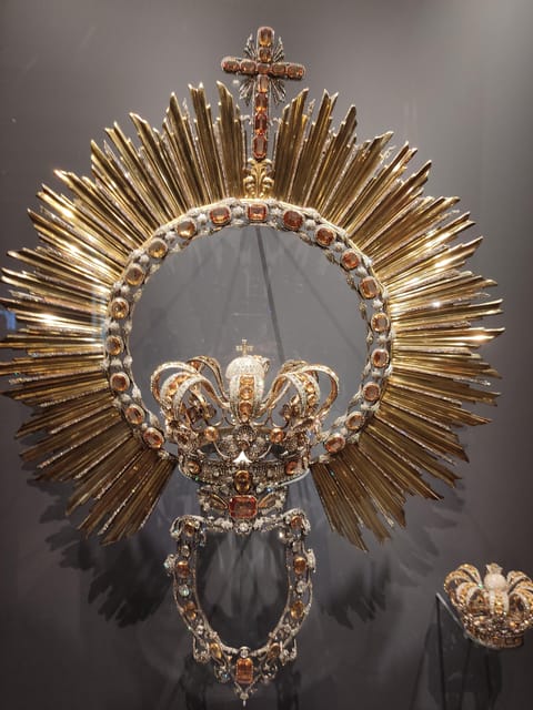 Madrid: Guided Tour of the Royal Collections Gallery - What you’ll get: the value of ticket + guide + audio