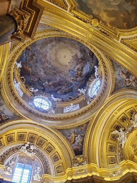 Madrid: Guided visit at the Royal Palace with tour guide - Meeting Under Felipe IV in Plaza de Oriente