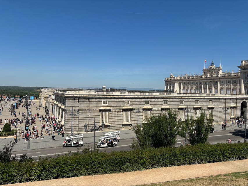 Madrid: Hidden Gems and Secrets Small Group Walking Tour - Monasterio del Corpus Christi cookies: the best kind of break