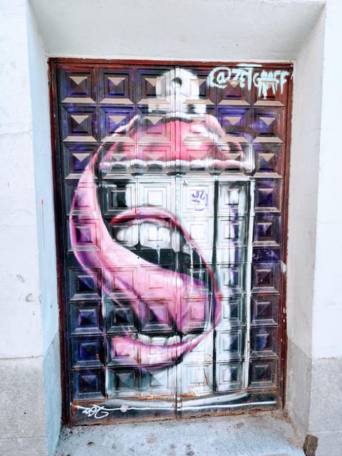 Madrid: Hidden Street Art Tour - The Local Gallery Finish: Meet Artists and Plan for What You Might Buy