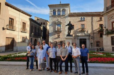Madrid ; Highlight & Hidden gems Private Walking tour - Puerta del Sol: get the city’s rhythm from the clock square