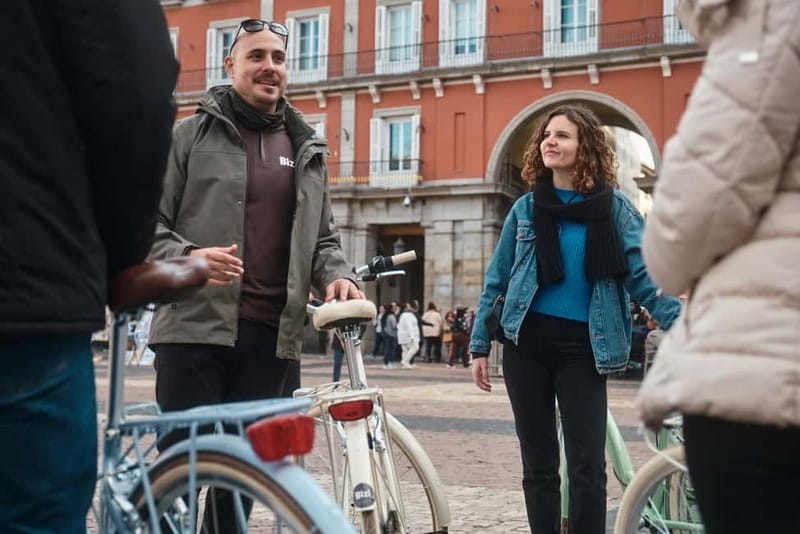 Madrid: Highlights Guided Vintage Bike Tour and Tapas Option - Cervantes on the bike: literary Madrid without the museum day