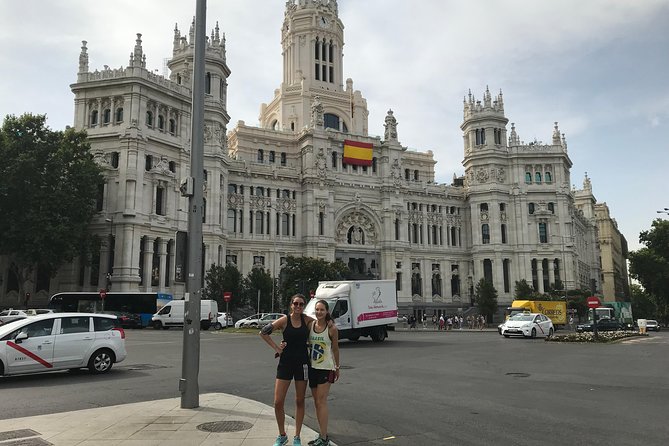 Madrid Highlights Running Tour - Plaza de Cibeles, Palacio de Linares, Chueca, Gran Vía, and Metropolis