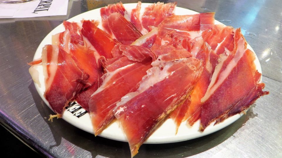 Madrid: Iberico Ham and Spanish Wine Small-Group Food Tour - Your ham lesson: jamón types, curing processes, and what to shop for