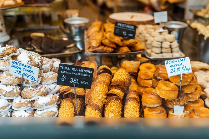 Madrid Icons & Hidden Gems: Private Custom Tour with a Local - Logistics that matter: meeting point, pacing, and transfers