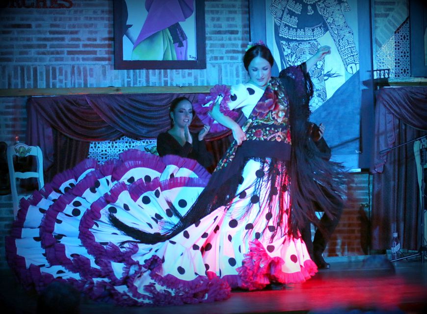 Madrid: Los Porches Flamenco Show with Tapas and Wine Ticket - Key Points to Know Before You Go