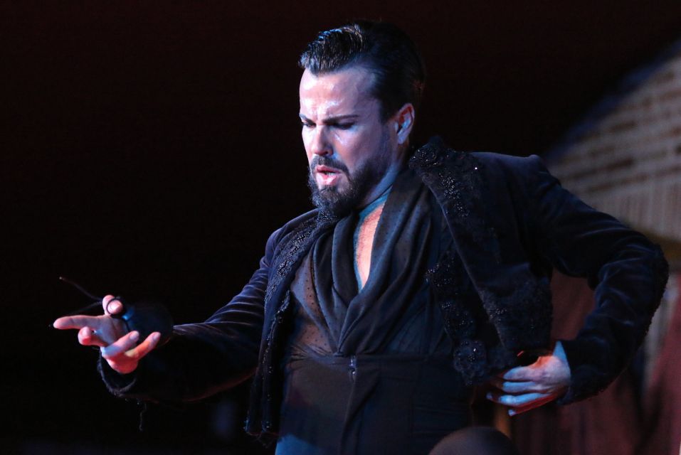 Madrid: Los Porches Flamenco Show with Tapas and Wine Ticket - Flamenco + Wine + Tapas: How to Think About the Value