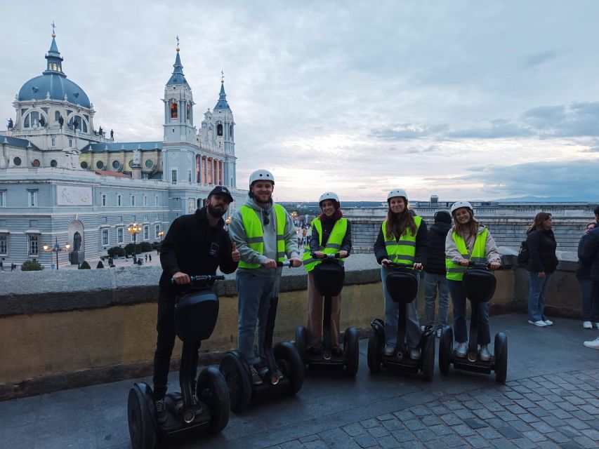 Madrid: Madrid Rio Park Segway Private Tour - Starting at All Ways Madrid: your “get rolling” moment