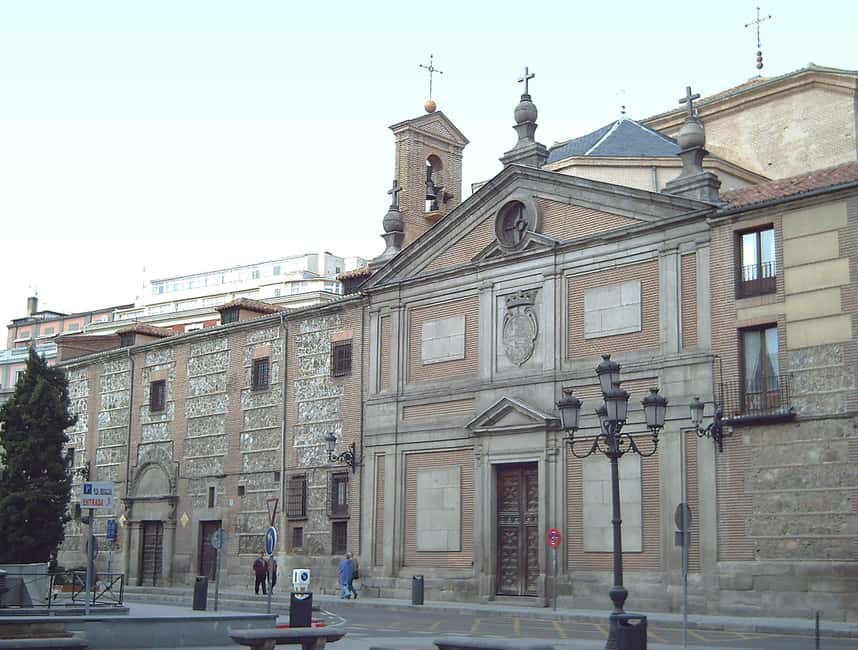 Madrid: Monastery of Descalzas Reales Tour with Tickets - Baroque Art Highlights: Rubens, Luca Giordano, and Crecenzi