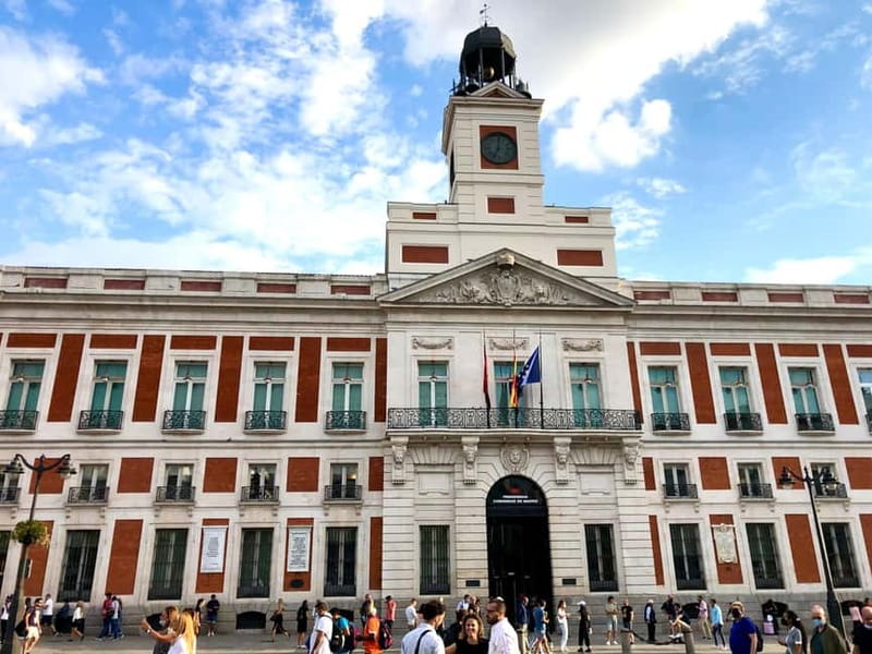Madrid on foot: From Debod to Retiro - From Plaza de España to Retiro Park: the payoff of walking end to end
