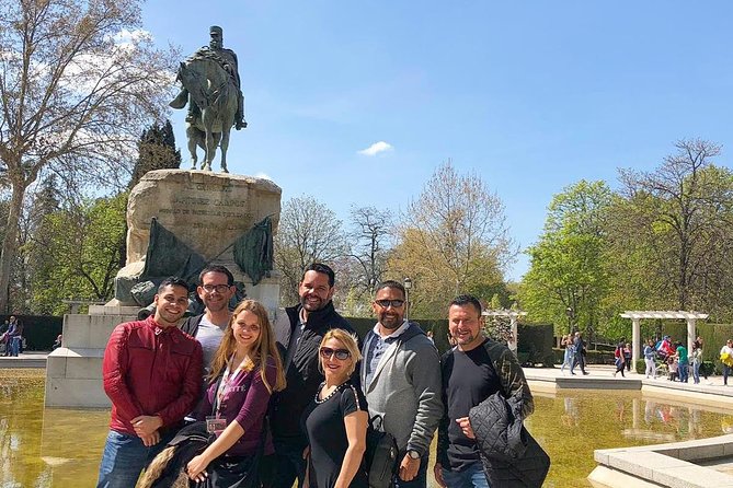 Madrid: Prado Museum and El Retiro Park Guided Tour - Logistics That Affect Your Comfort: Meeting Point, End Point, Group Size
