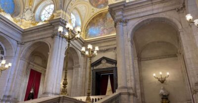 Madrid: Prado Museum and Royal Palace Tour - Getting set: the Goya Monumento meetup and how to start smoothly