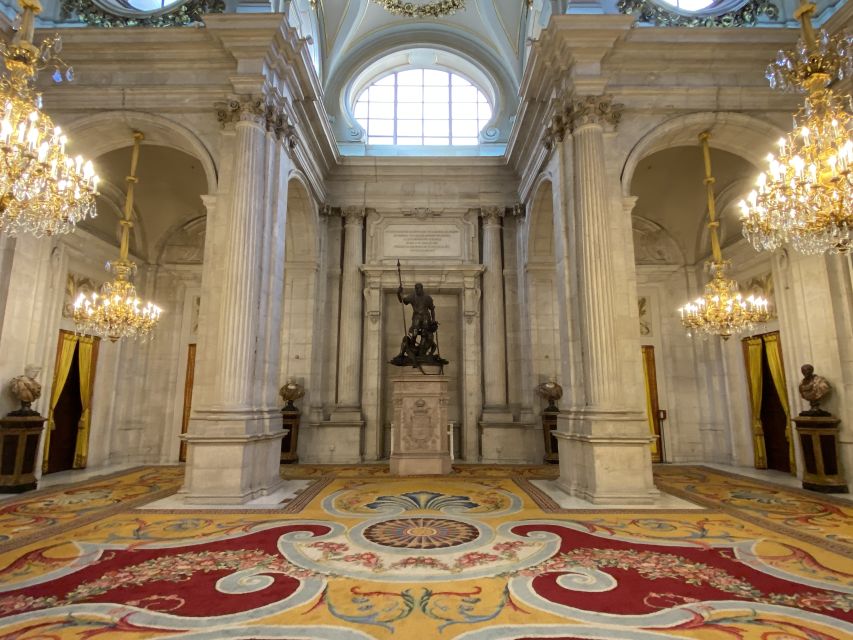 Madrid: Prado Museum and Royal Palace Tour - What kind of traveler fits this tour best?
