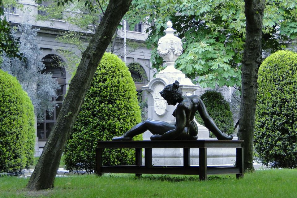 Madrid: Prado & Reina Sofia Museum Skip-the-Line Guided Tour - Lunch break: where to catch your breath between museums