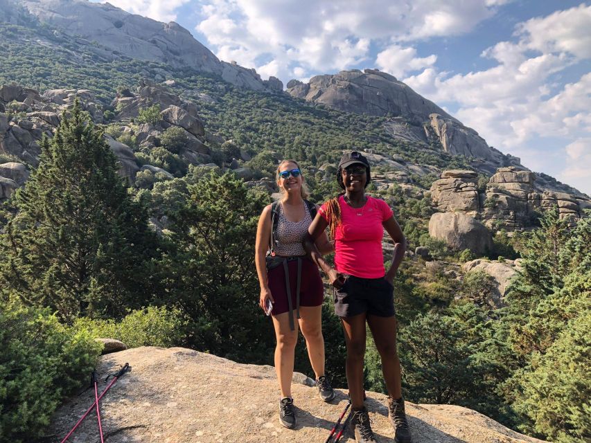 Madrid: Private Hiking Tour in La Pedriza NP with Transport - How the hike length works on a 5-hour day