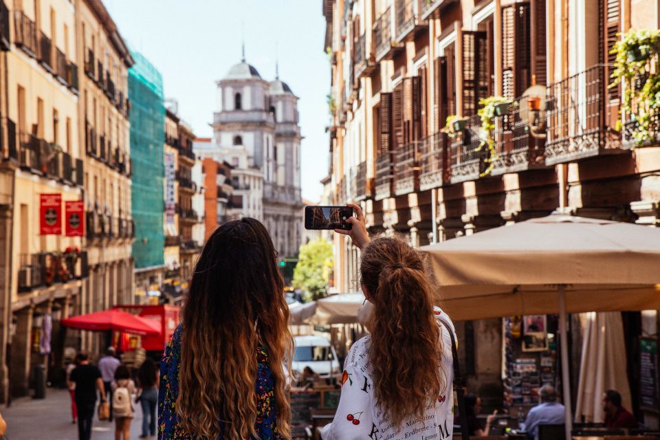 Madrid: Private Tour w/ Locals – Highlights and Hidden Gems - Puerta del Sol and central Madrid’s pulse