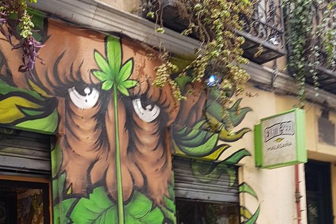 Madrid Private Walking Tour through glamorous capital of Spain - Your Two-Stop Plan: 2 Hours in Malasaña, Then 2 Hours in Salamanca
