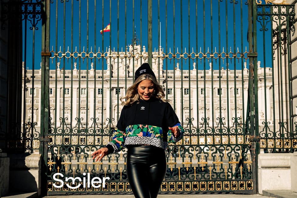 Madrid: Professional photoshoot at The Royal Palace - Key highlights worth planning for