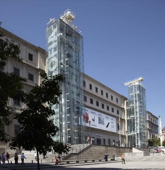 Madrid: Reina Sofía Museum Guided Tour, Small Group - The museum tour itself: how modern art becomes understandable