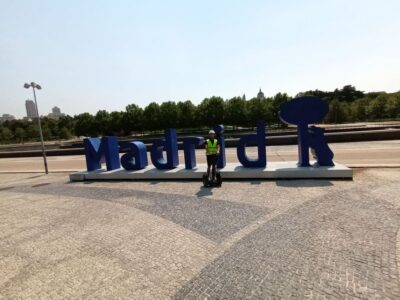 Madrid: Retiro Park Segway Tour - Plaza de Ópera and Las Letras: the short city warm-up