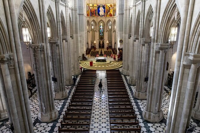 Madrid Royal Palace and Almudena Cathedral Guided Tour - Tips to make this tour smoother (and help you not miss anything)