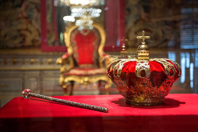 Madrid Royal Palace Entry Ticket - Royal Armoury and priceless collections: where details pay off