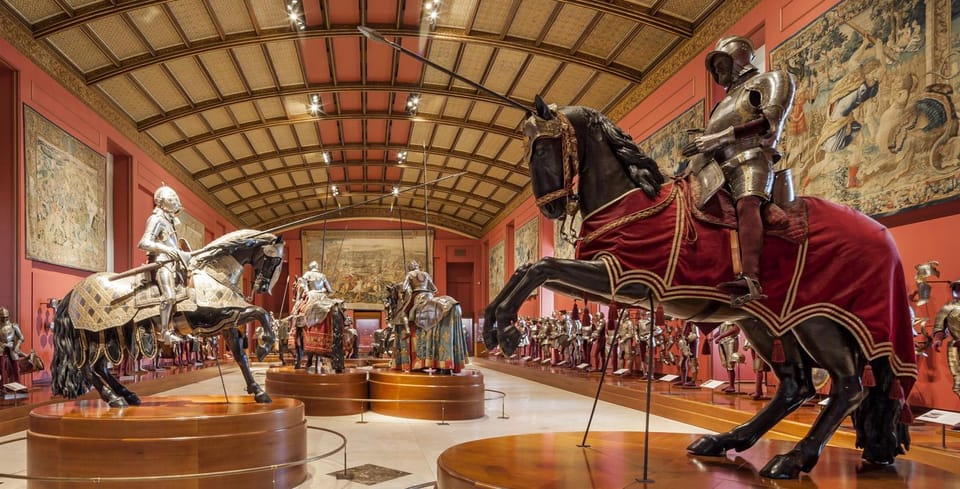 Madrid: Royal Palace Guided Tour Small Group or Private - The 3418-room myth: how the tour prevents you from getting lost