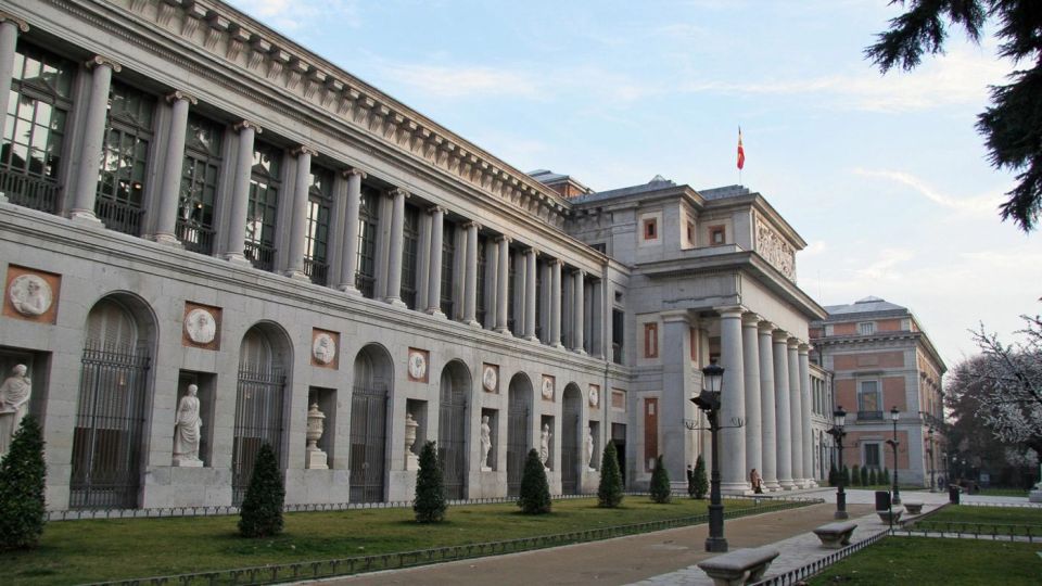Madrid Royal Palace & Prado Museum + hotel pick-up & tickets - How the Royal Palace + Prado combo delivers value